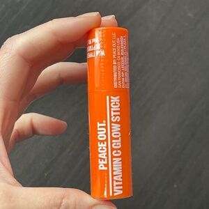 Peace Out  6% Vitamin C Brightening Eye Treatment Glow Stick